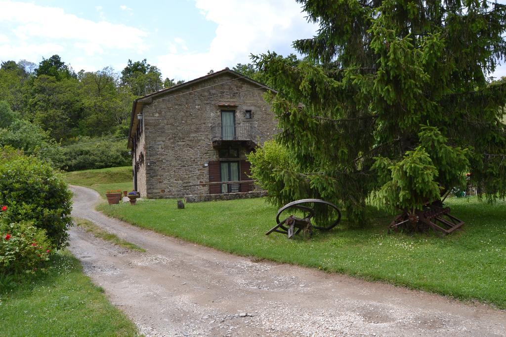 הוילה Castelfranco di Sopra Fattoria Il Praticino מראה חיצוני תמונה