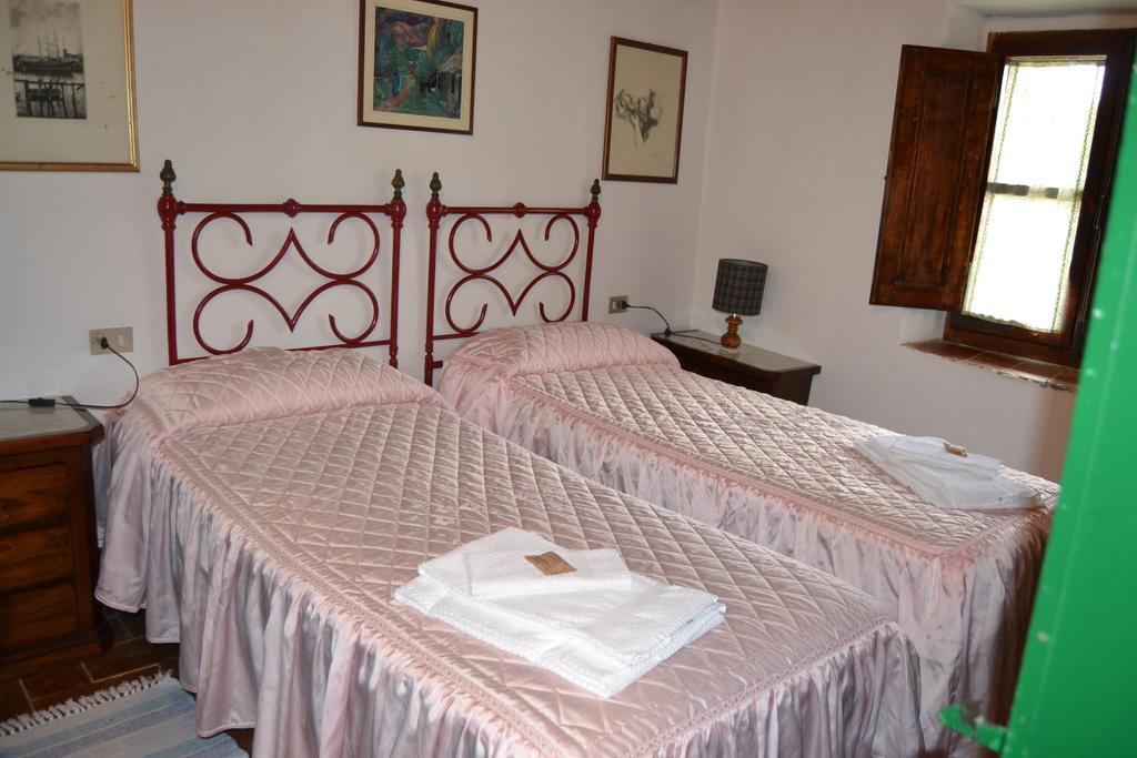 הוילה Castelfranco di Sopra Fattoria Il Praticino חדר תמונה