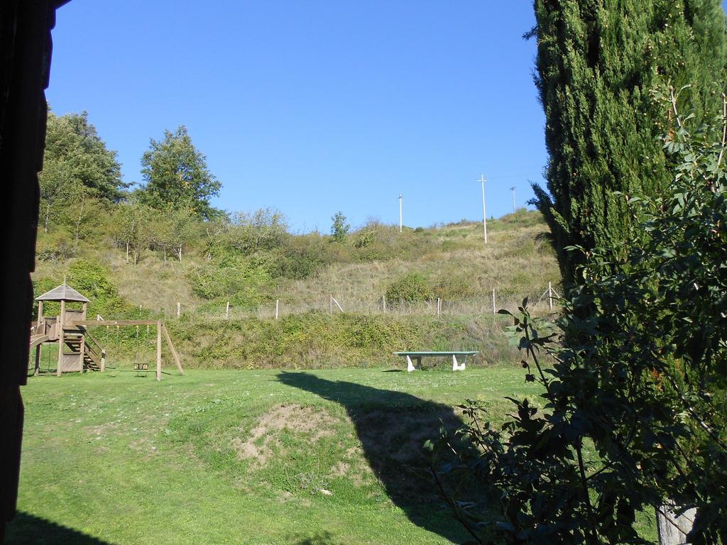 הוילה Castelfranco di Sopra Fattoria Il Praticino מראה חיצוני תמונה