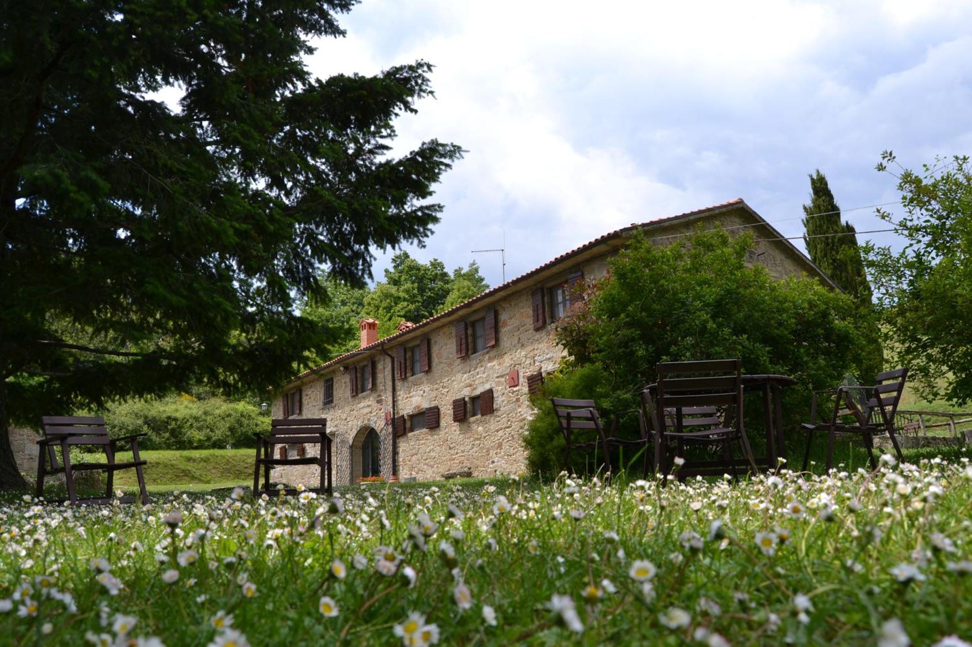 הוילה Castelfranco di Sopra Fattoria Il Praticino מראה חיצוני תמונה